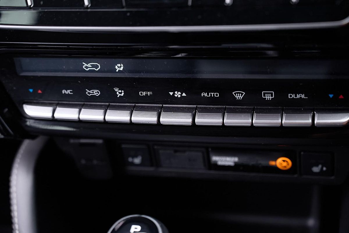 2023 Isuzu MU-X LS-T