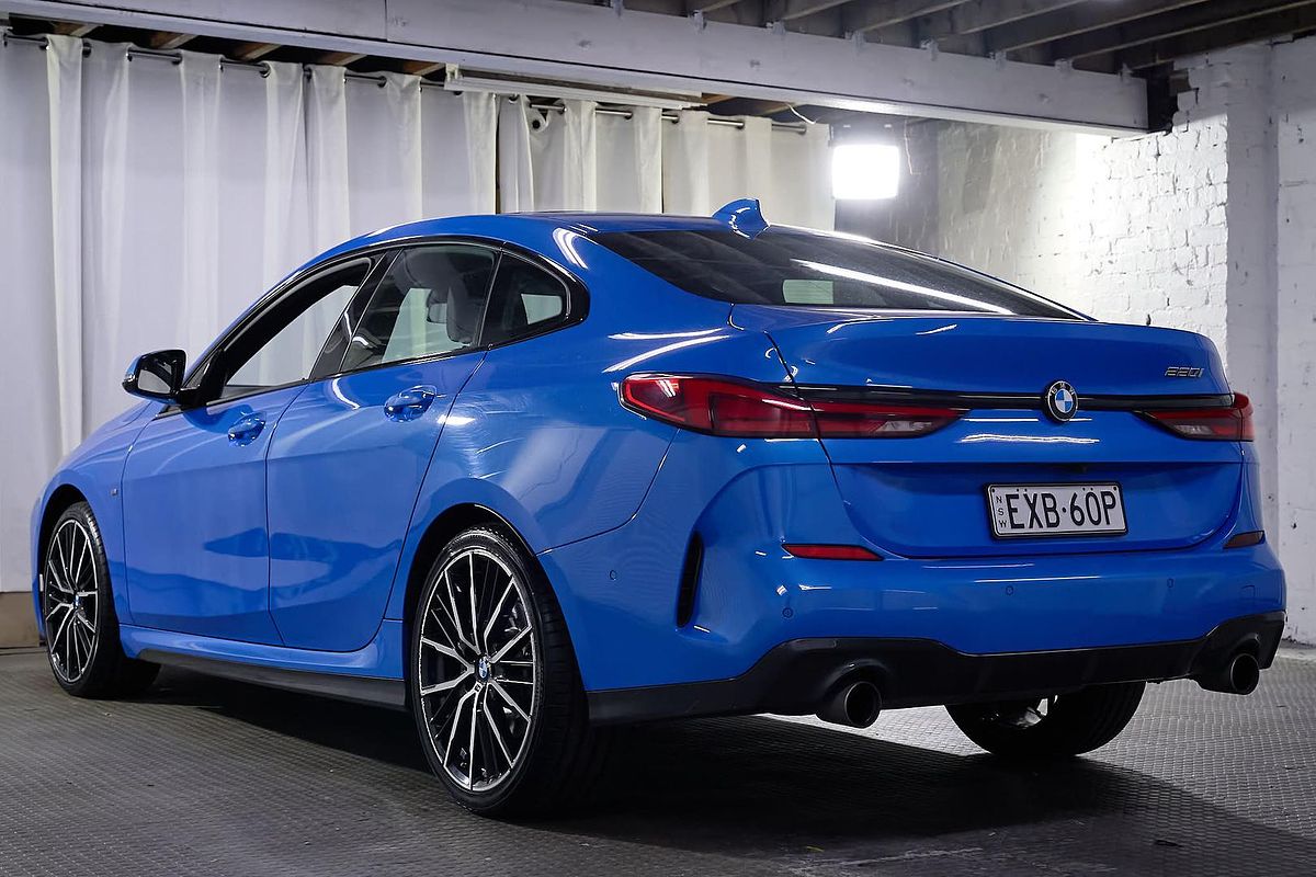 2022 BMW 2 Series 220i M Sport F44