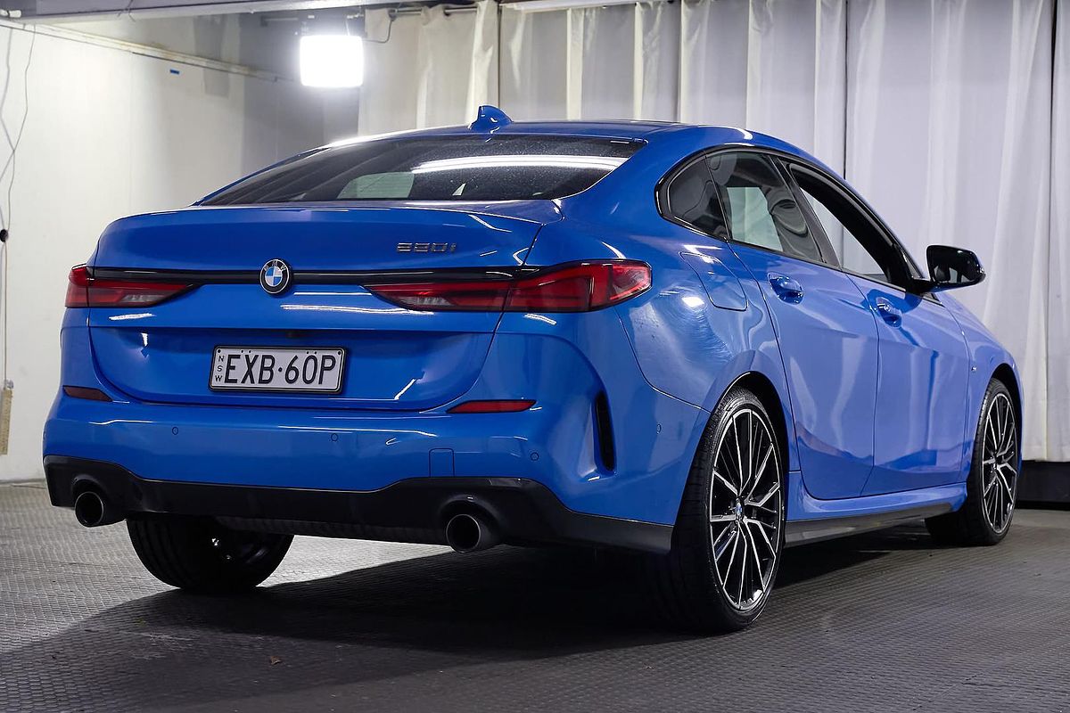 2022 BMW 2 Series 220i M Sport F44
