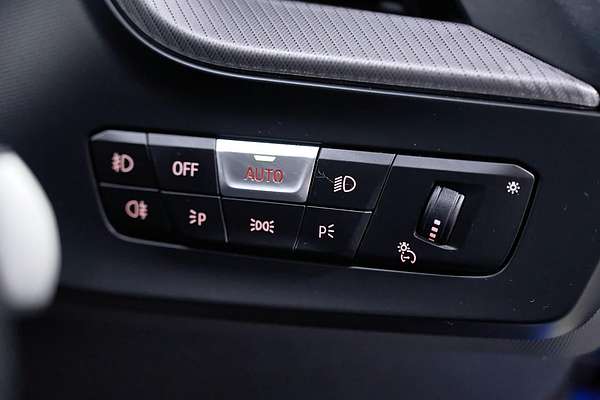 2022 BMW 2 Series 220i M Sport F44