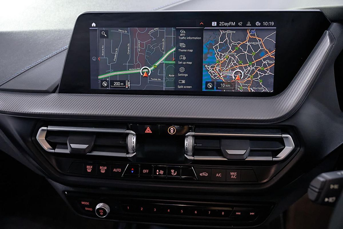 2022 BMW 2 Series 220i M Sport F44