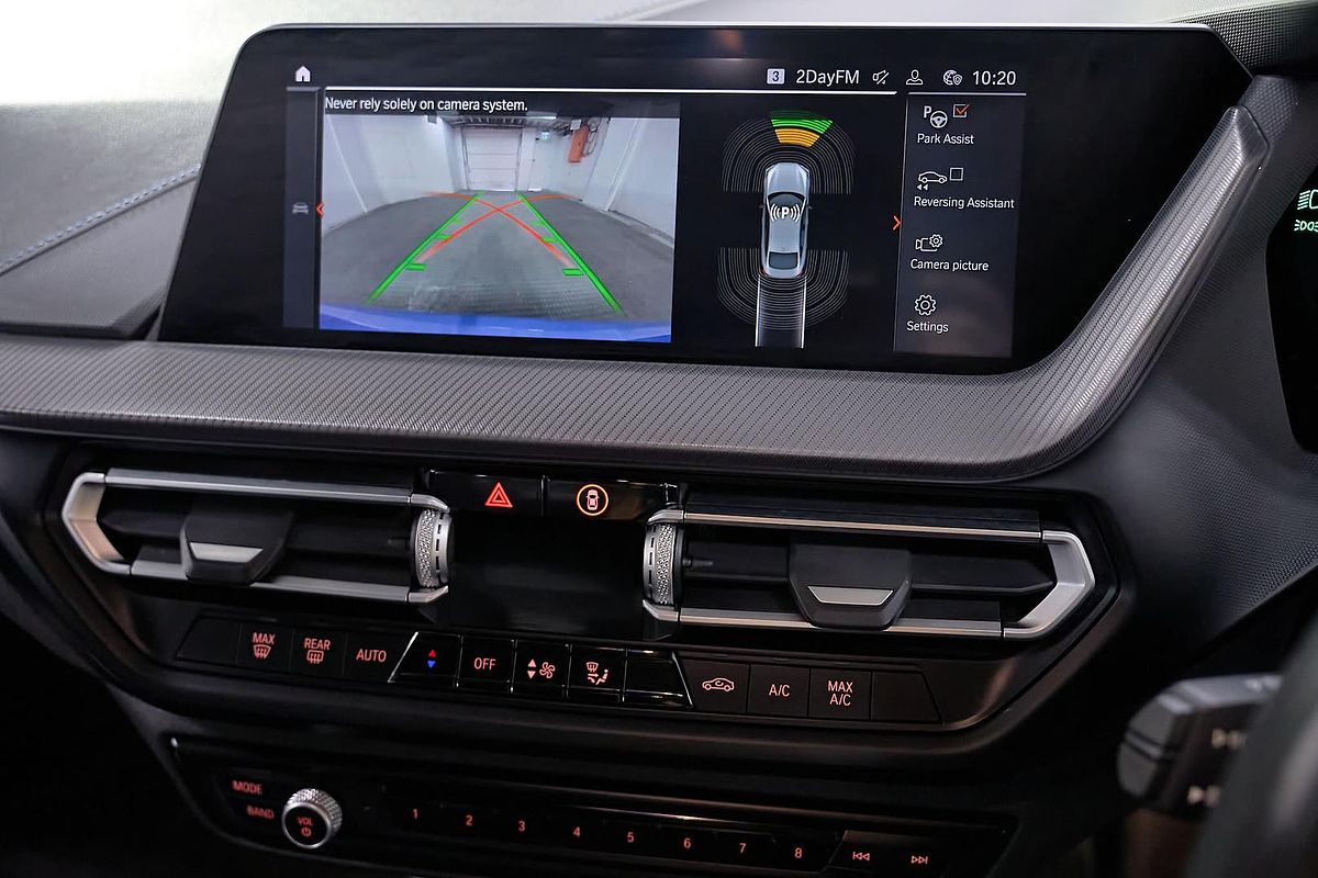 2022 BMW 2 Series 220i M Sport F44