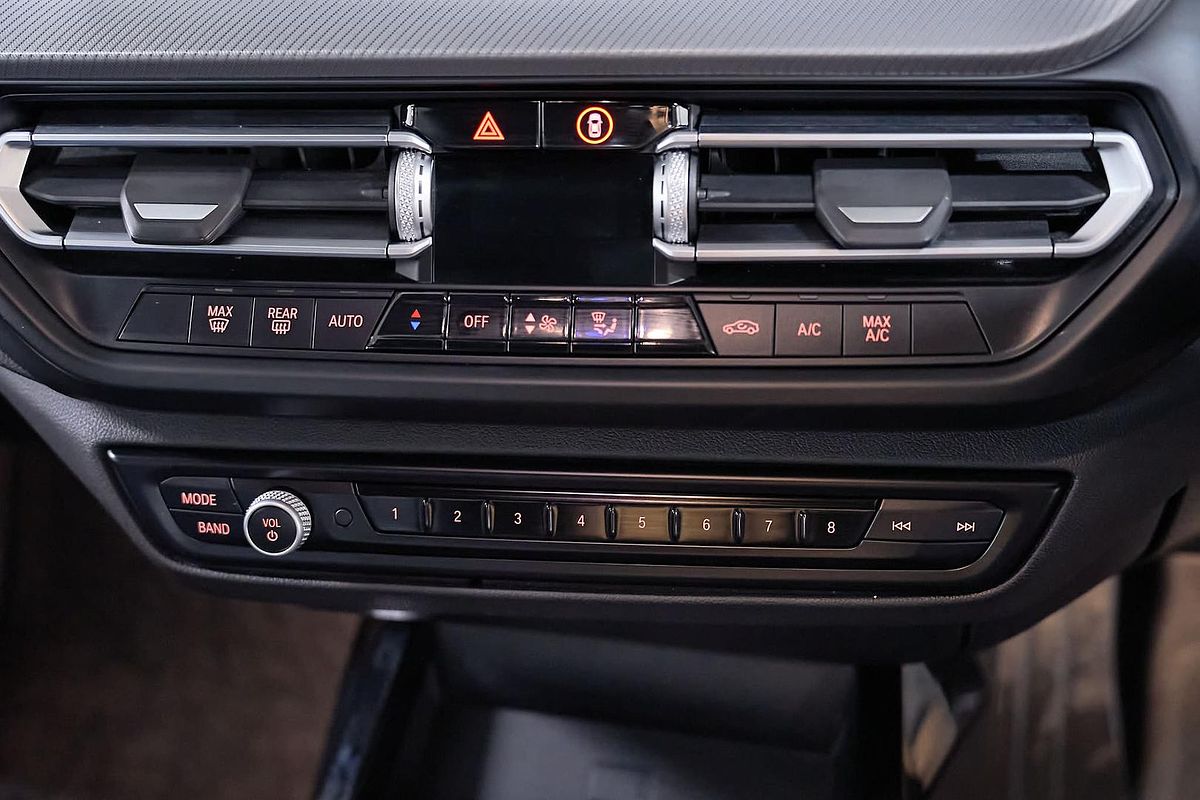 2022 BMW 2 Series 220i M Sport F44