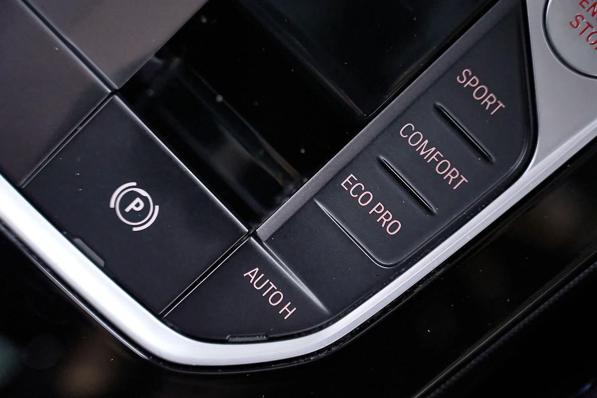 2022 BMW 2 Series 220i M Sport F44