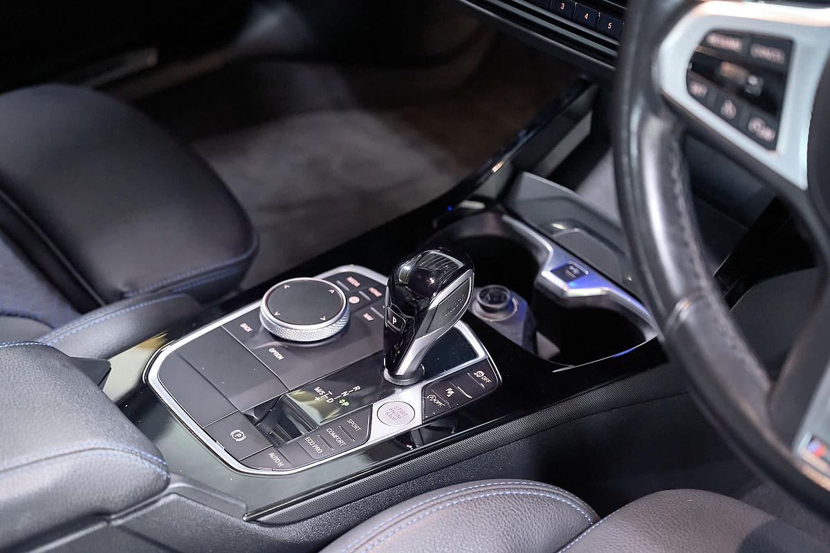 2022 BMW 2 Series 220i M Sport F44