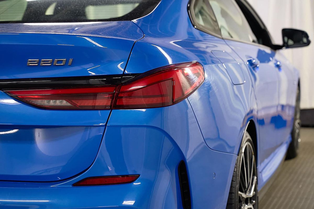 2022 BMW 2 Series 220i M Sport F44