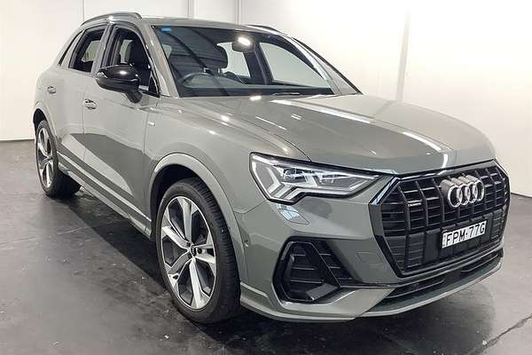 2021 Audi Q3 40 TFSI S line F3