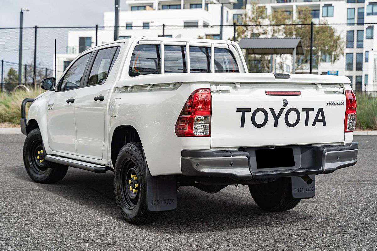 2022 Toyota Hilux SR GUN126R 4X4