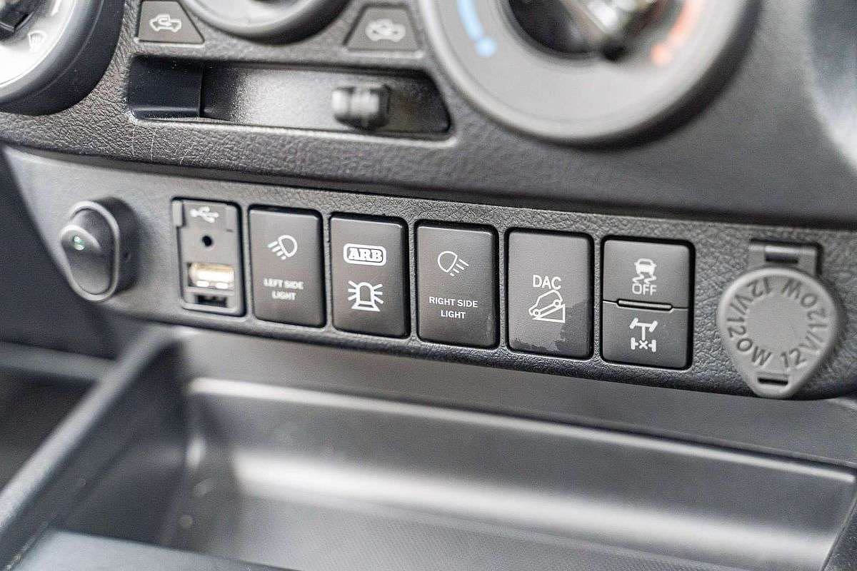 2022 Toyota Hilux SR GUN126R 4X4