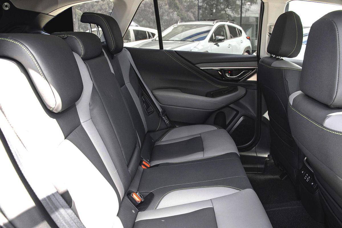 2025 Subaru Outback AWD Sport 6GEN