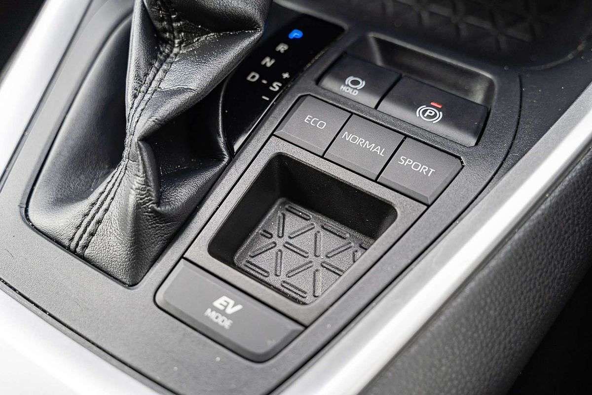 2022 Toyota RAV4 GX AXAH52R