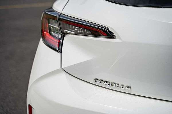 2021 Toyota Corolla Ascent Sport MZEA12R