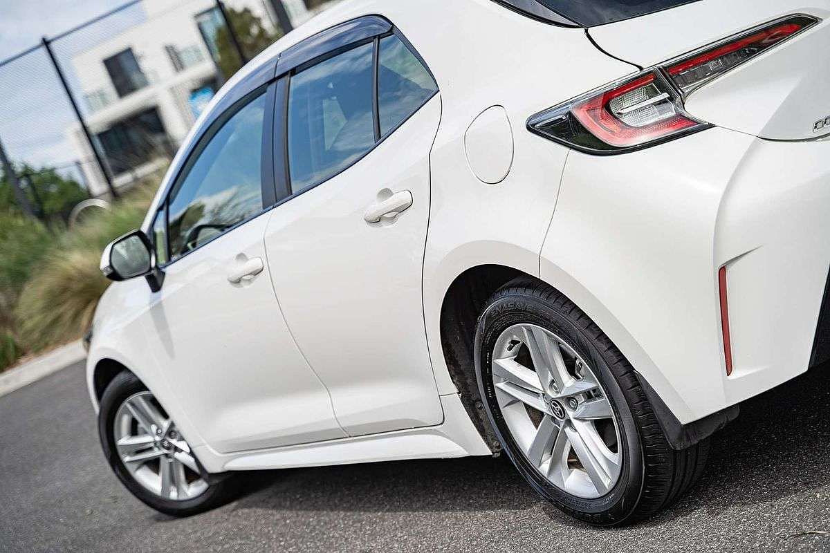 2021 Toyota Corolla Ascent Sport MZEA12R