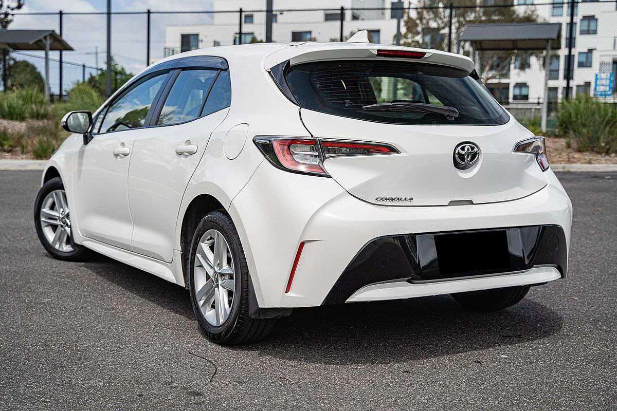 2021 Toyota Corolla Ascent Sport MZEA12R