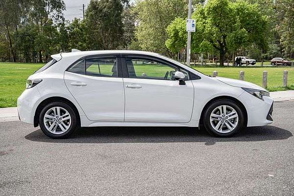 2021 Toyota Corolla Ascent Sport MZEA12R