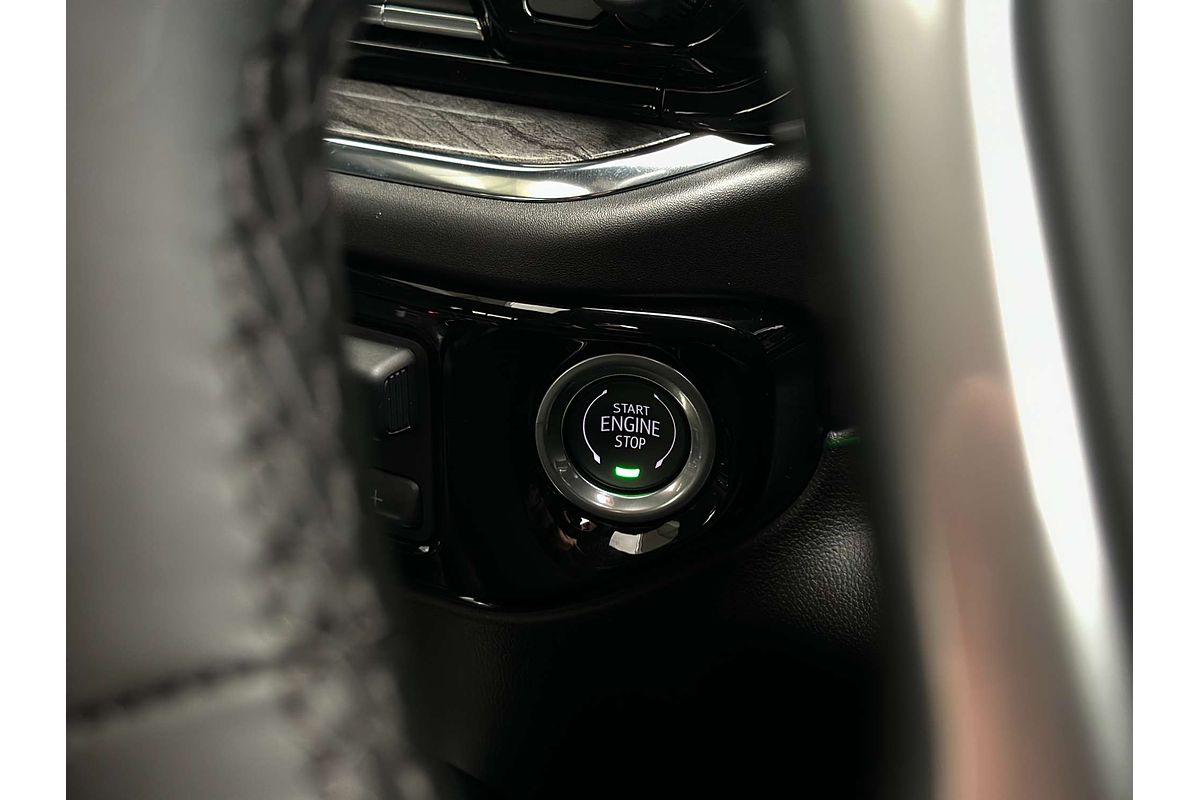 2025 Chevrolet Silverado 1500 LTZ Premium W/Tech Pack T1 4X4