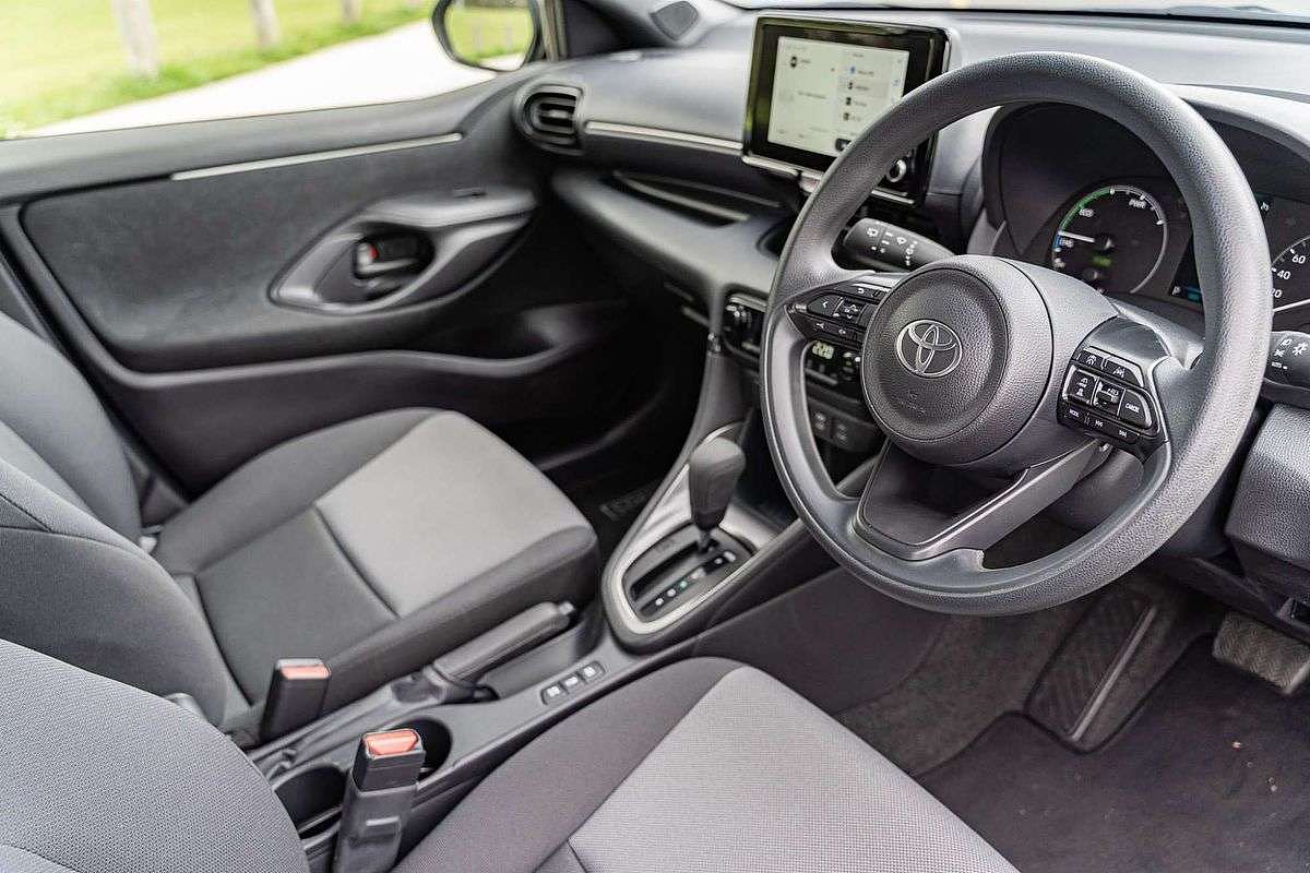 2024 Toyota Yaris Ascent Sport Hybrid MXPH10R