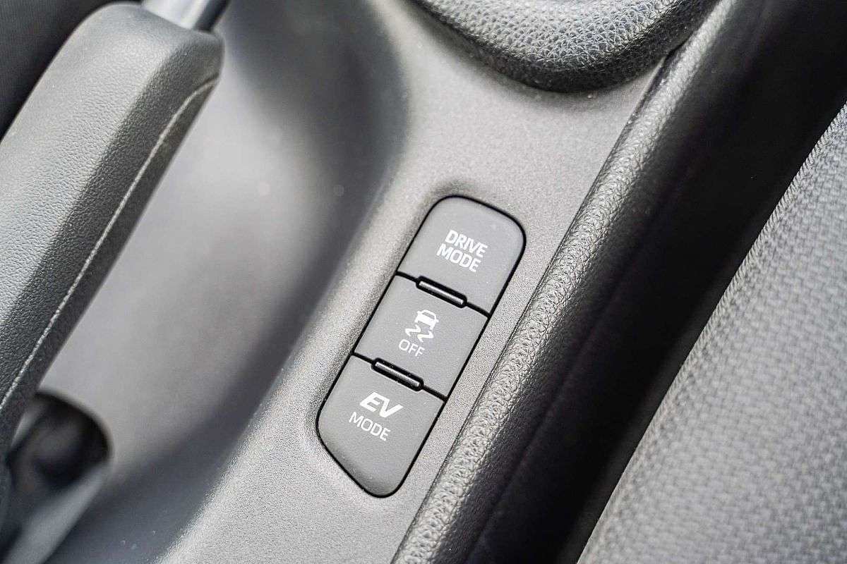 2024 Toyota Yaris Ascent Sport Hybrid MXPH10R