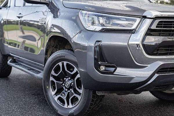 2022 Toyota Hilux SR5 GUN126R 4X4
