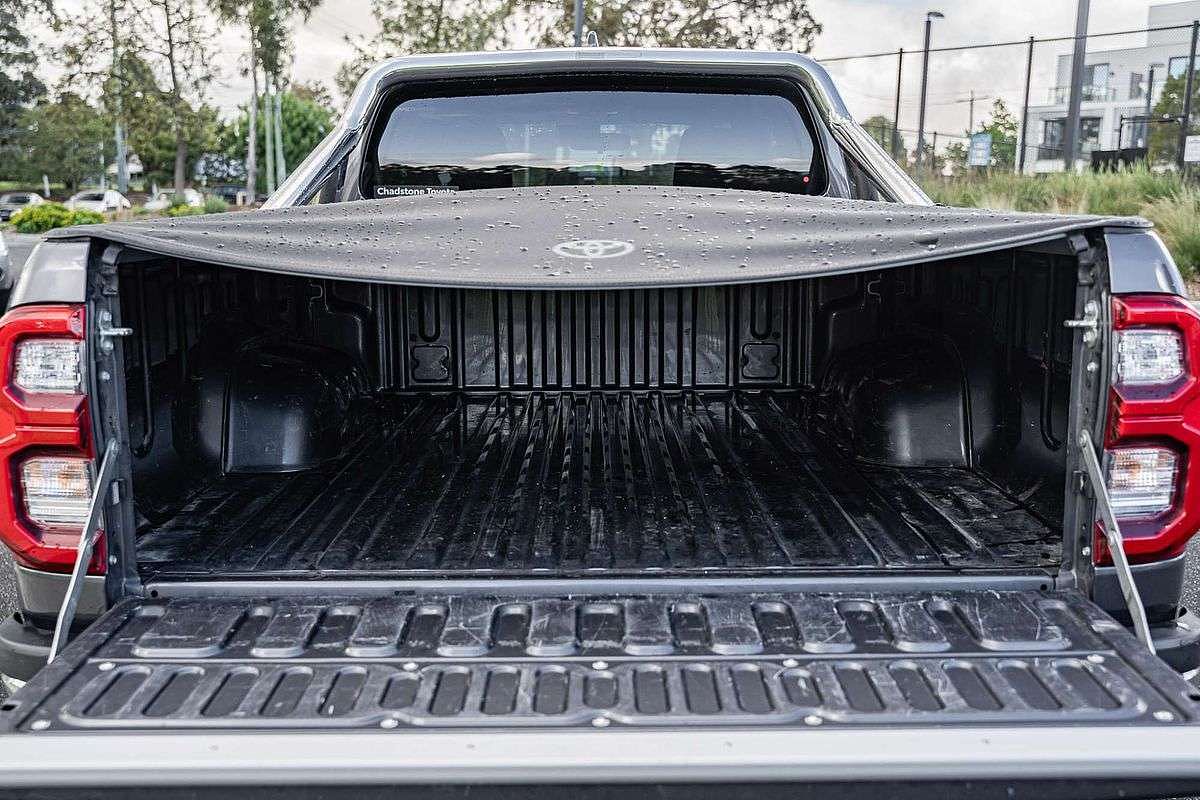 2022 Toyota Hilux SR5 GUN126R 4X4