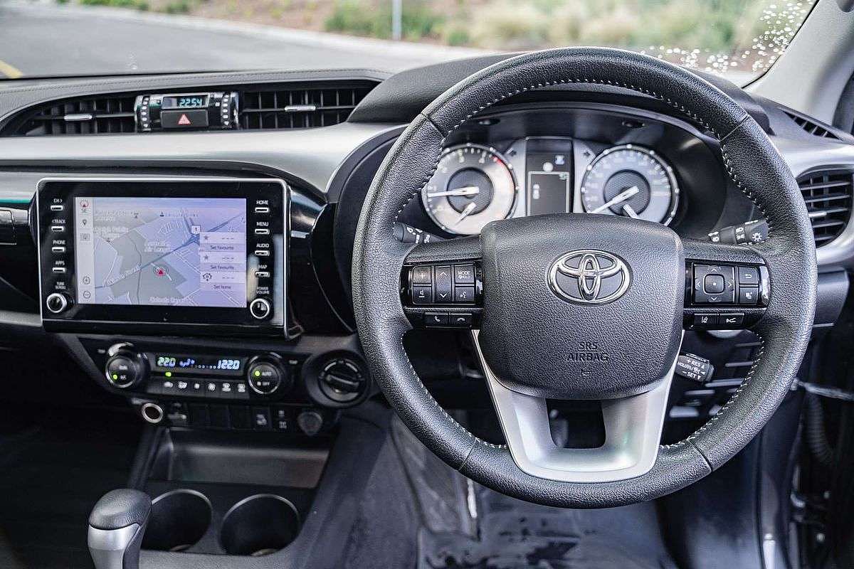 2022 Toyota Hilux SR5 GUN126R 4X4