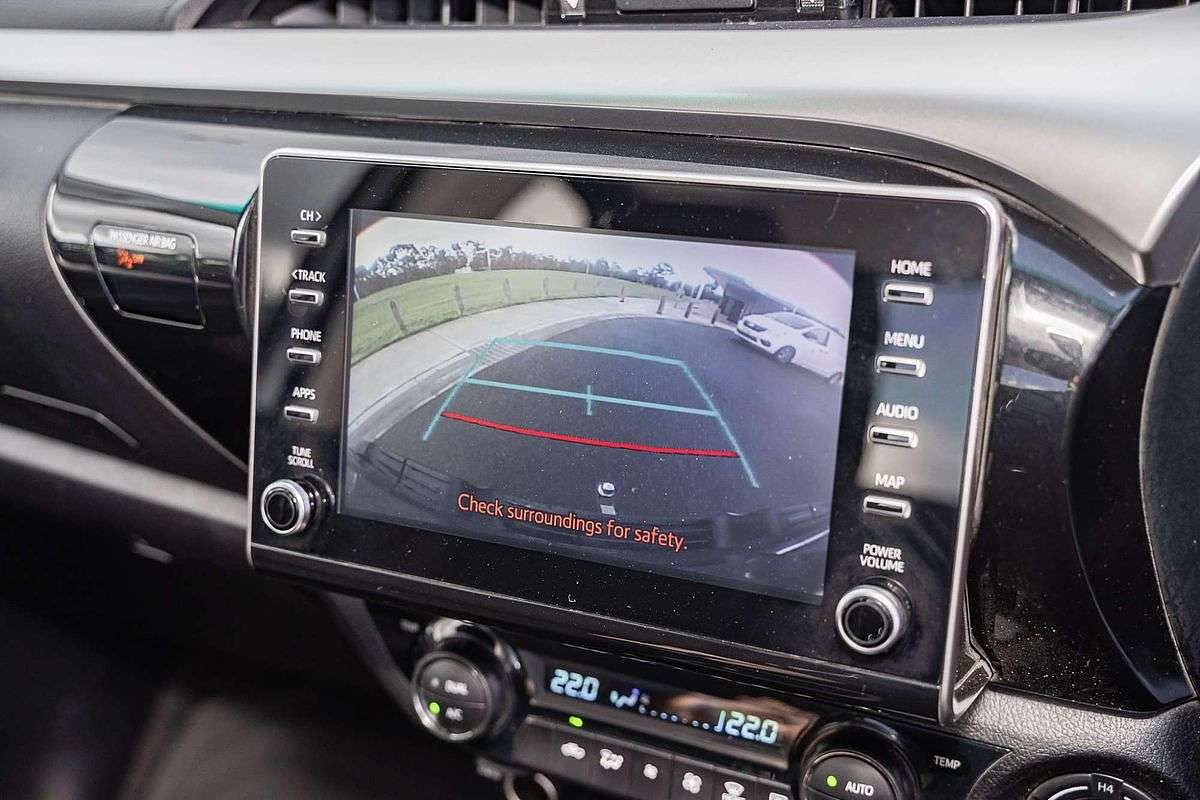 2022 Toyota Hilux SR5 GUN126R 4X4