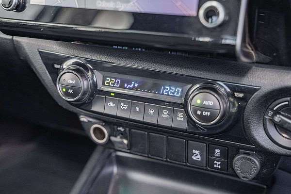 2022 Toyota Hilux SR5 GUN126R 4X4