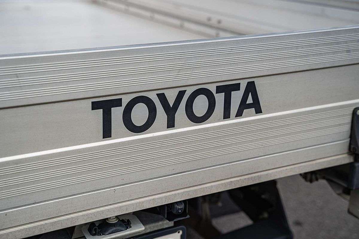 2022 Toyota Hilux Workmate TGN121R Rear Wheel Drive