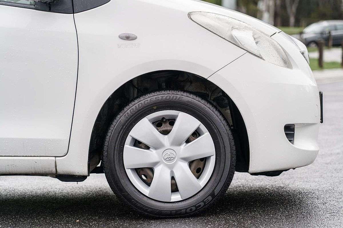 2007 Toyota Yaris YR NCP90R