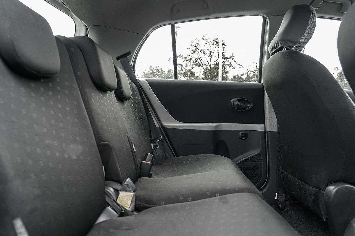 2007 Toyota Yaris YR NCP90R