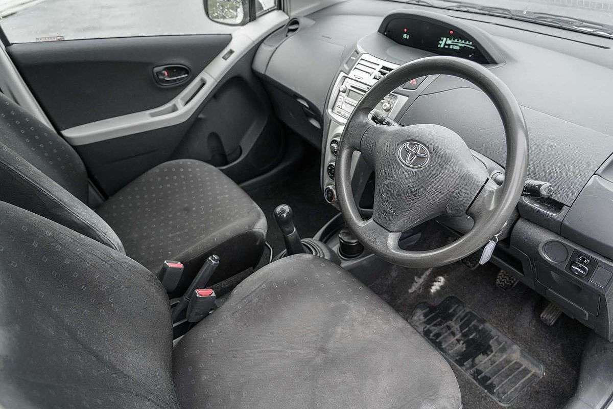 2007 Toyota Yaris YR NCP90R