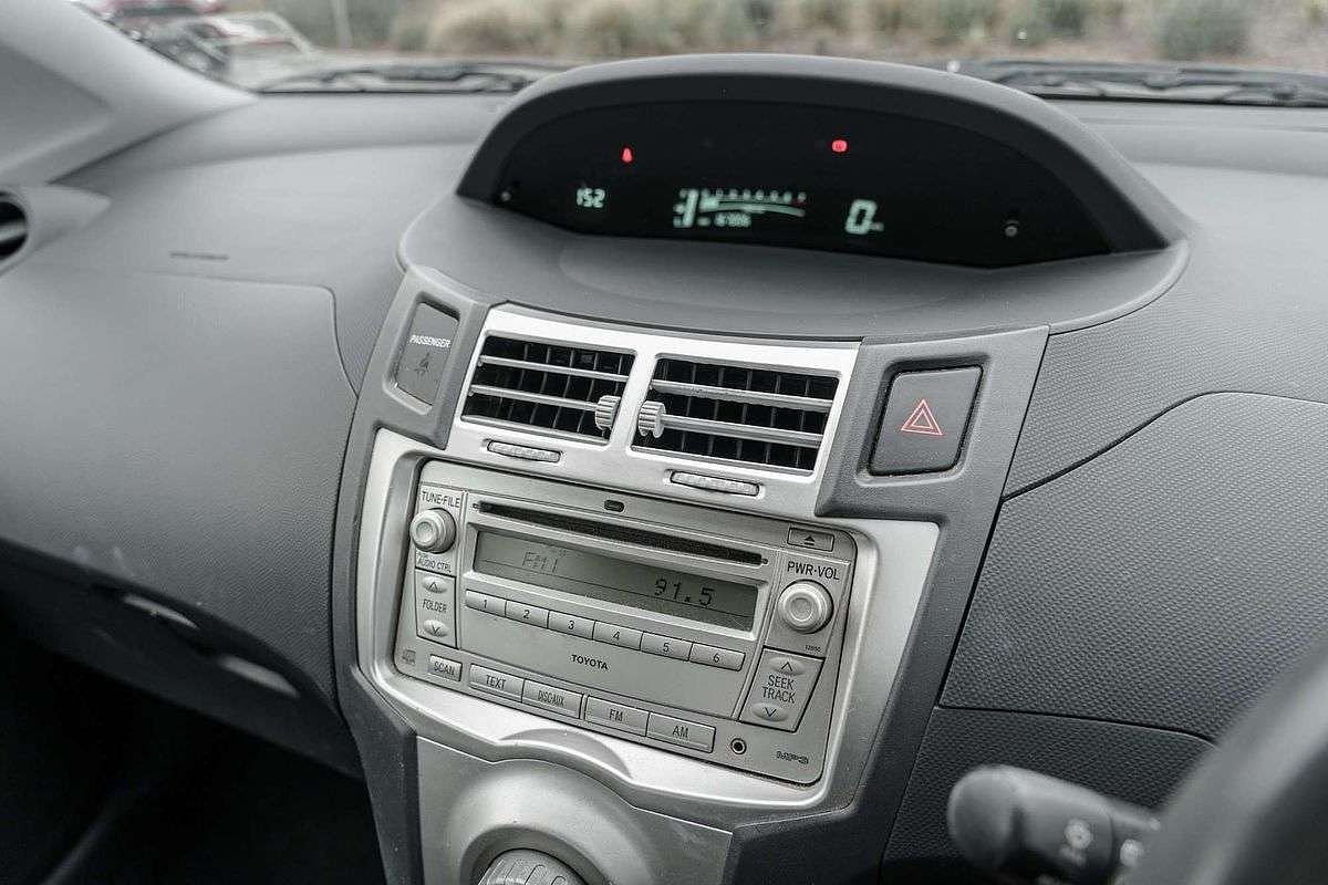 2007 Toyota Yaris YR NCP90R