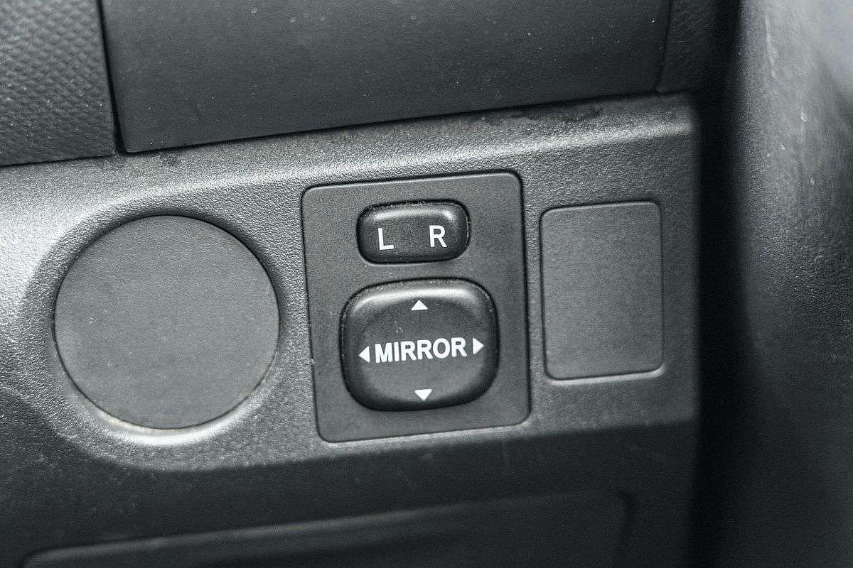 2007 Toyota Yaris YR NCP90R