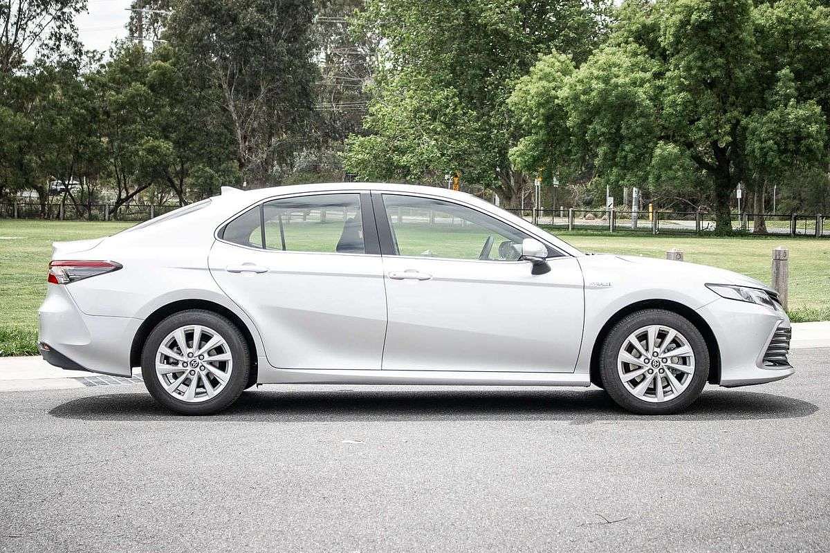 2022 Toyota Camry Ascent AXVH70R