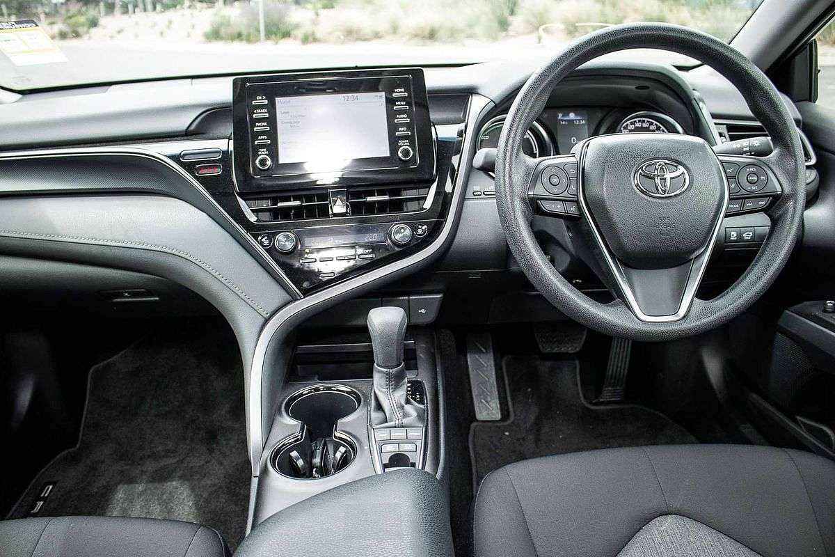 2022 Toyota Camry Ascent AXVH70R