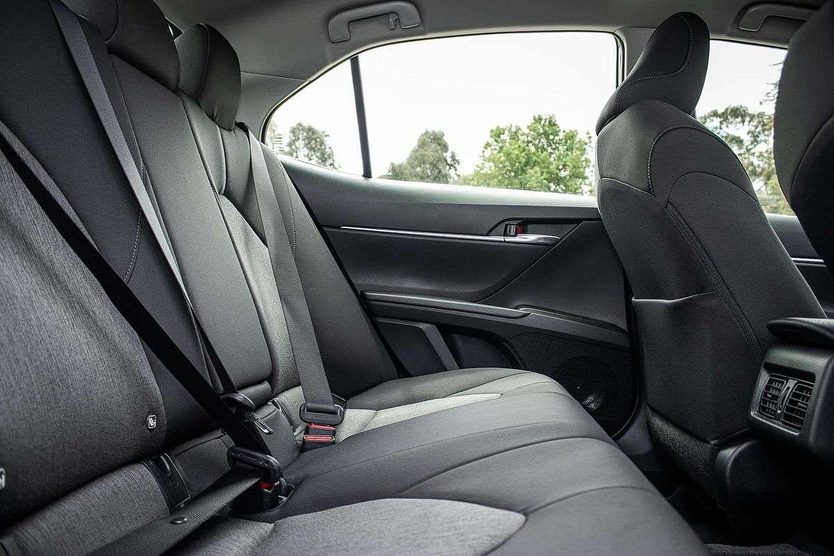 2021 Toyota Camry Ascent AXVH70R