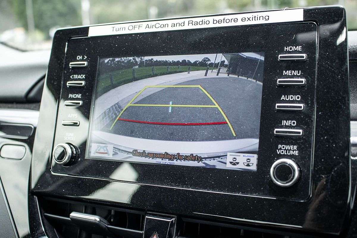 2021 Toyota Camry Ascent AXVH70R