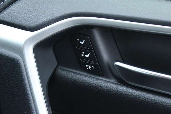 2024 Toyota RAV4 Cruiser AXAH54R