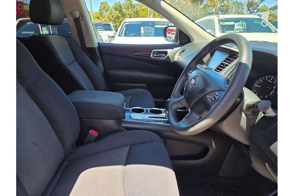 2017 Nissan Pathfinder ST R52 Series II