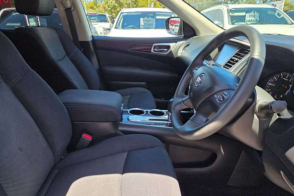2017 Nissan Pathfinder ST R52 Series II