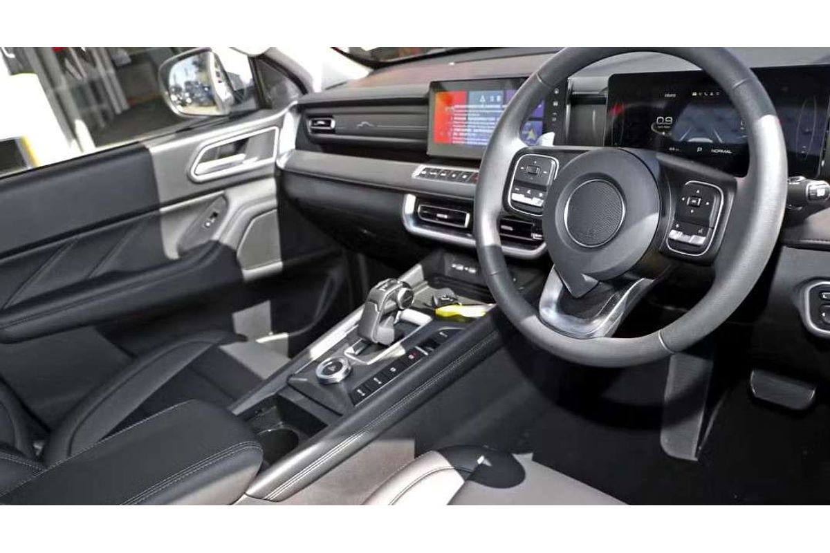 2025 GWM Cannon Premium NPW Rear Wheel Drive