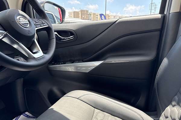 2025 Nissan Navara ST-X D23 4X4