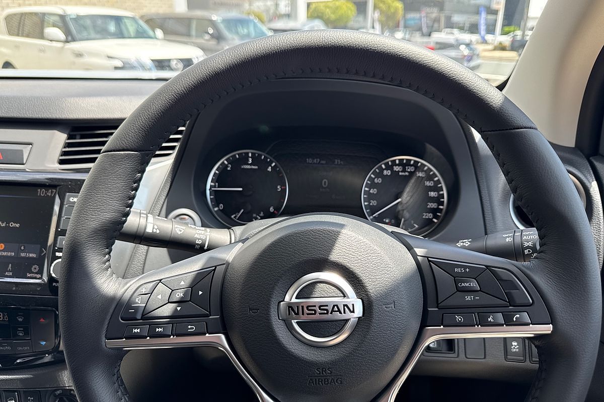 2025 Nissan Navara ST-X D23 4X4