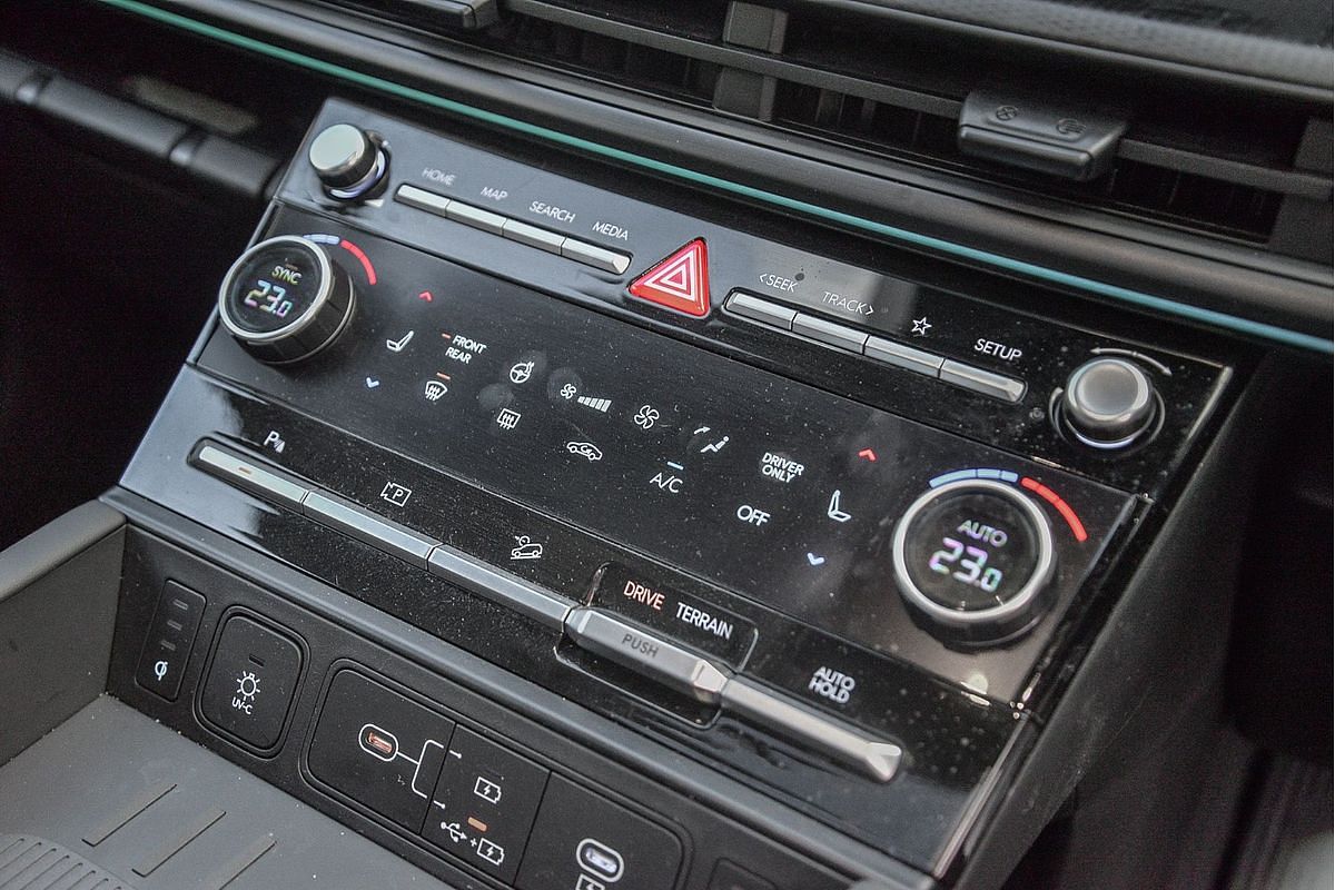 2025 Hyundai Santa Fe Hybrid MX5.V2