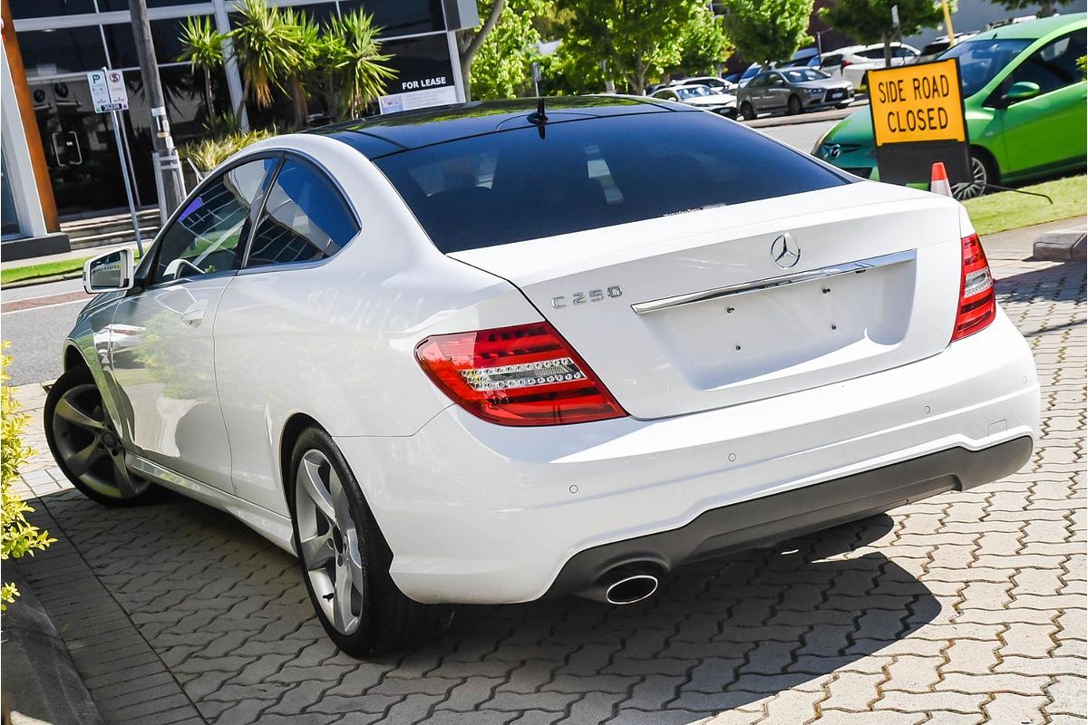 2014 Mercedes-Benz C-Class C250 C204