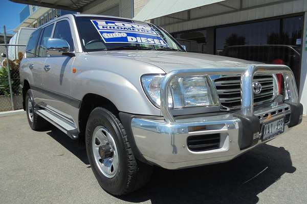 2003 Toyota Landcruiser GXL HDJ100R