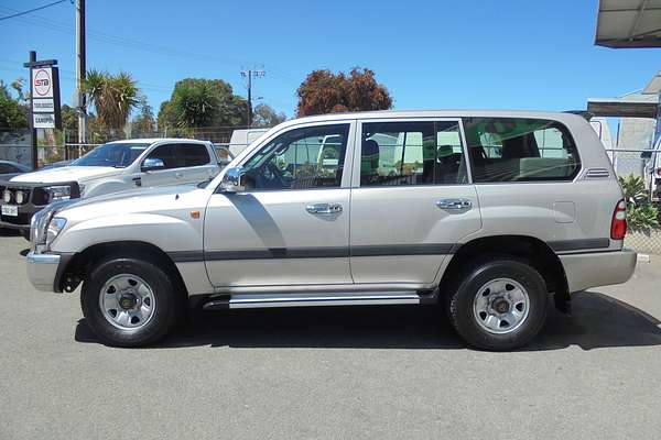 2003 Toyota Landcruiser GXL HDJ100R