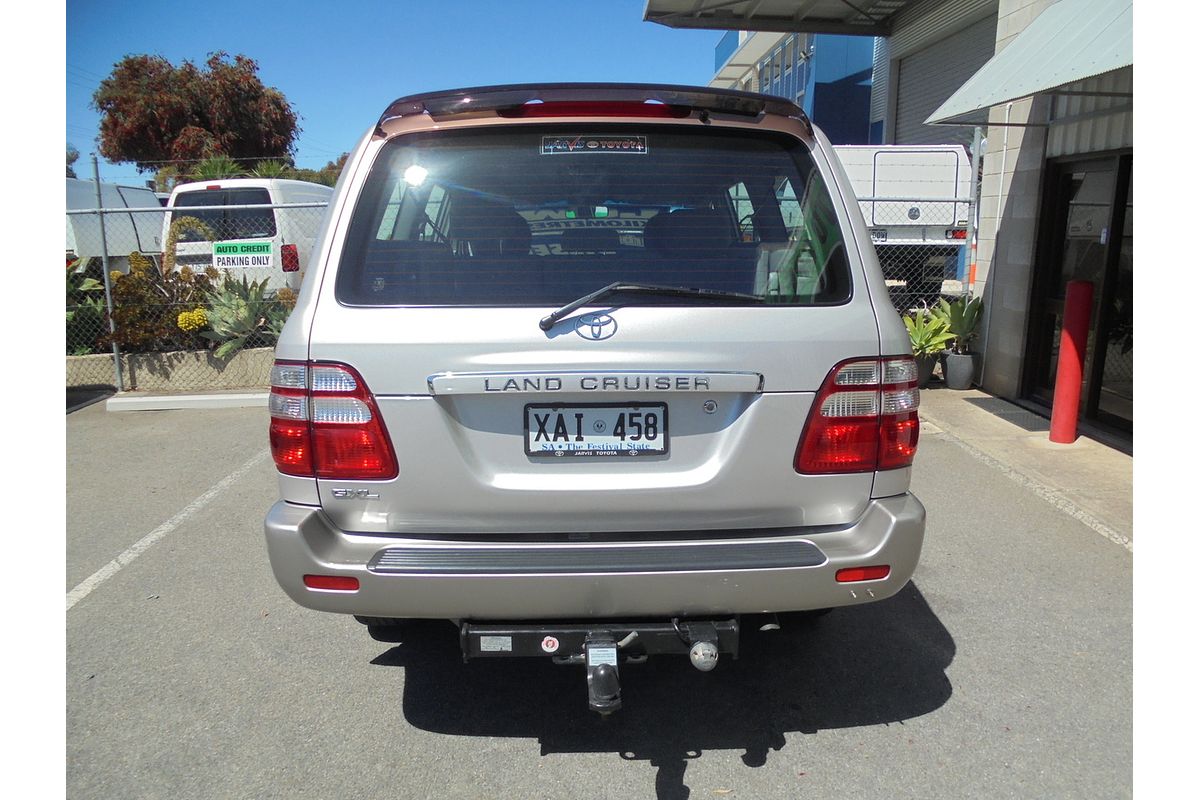 2003 Toyota Landcruiser GXL HDJ100R