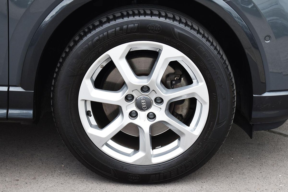 2016 Audi Q2 design GA