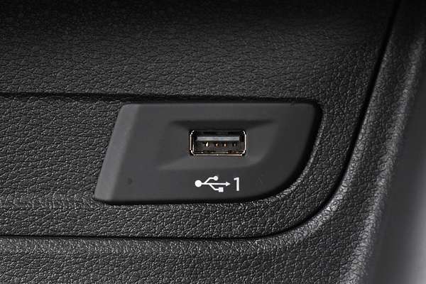 2016 Audi Q2 design GA